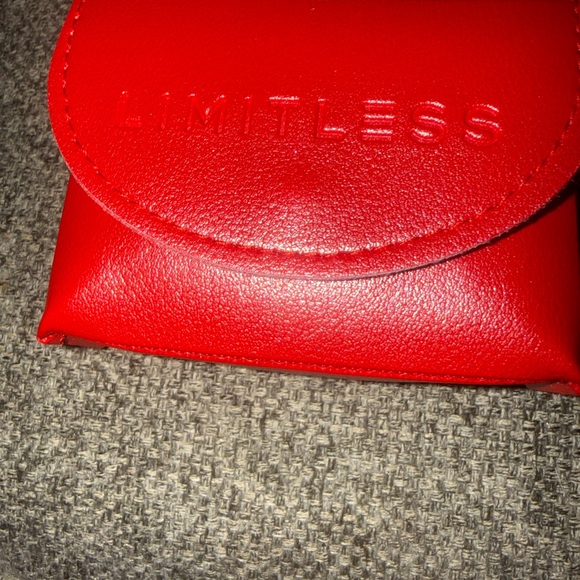 Mini Pro Power Bank - Red - Picture 4 of 5